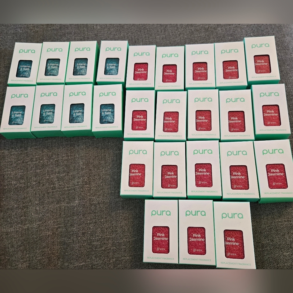 Lot of 26 Pura scent refills...NIB